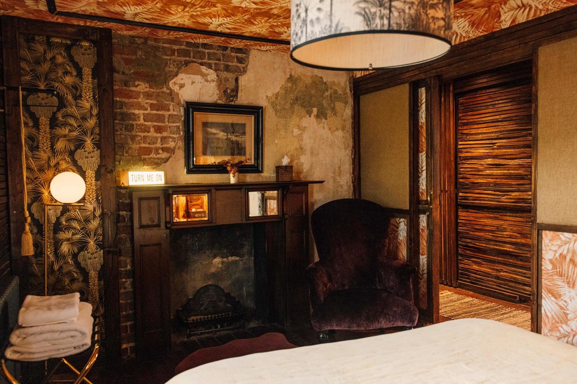 The George & Heart House Hotel Margate Bagian luar foto