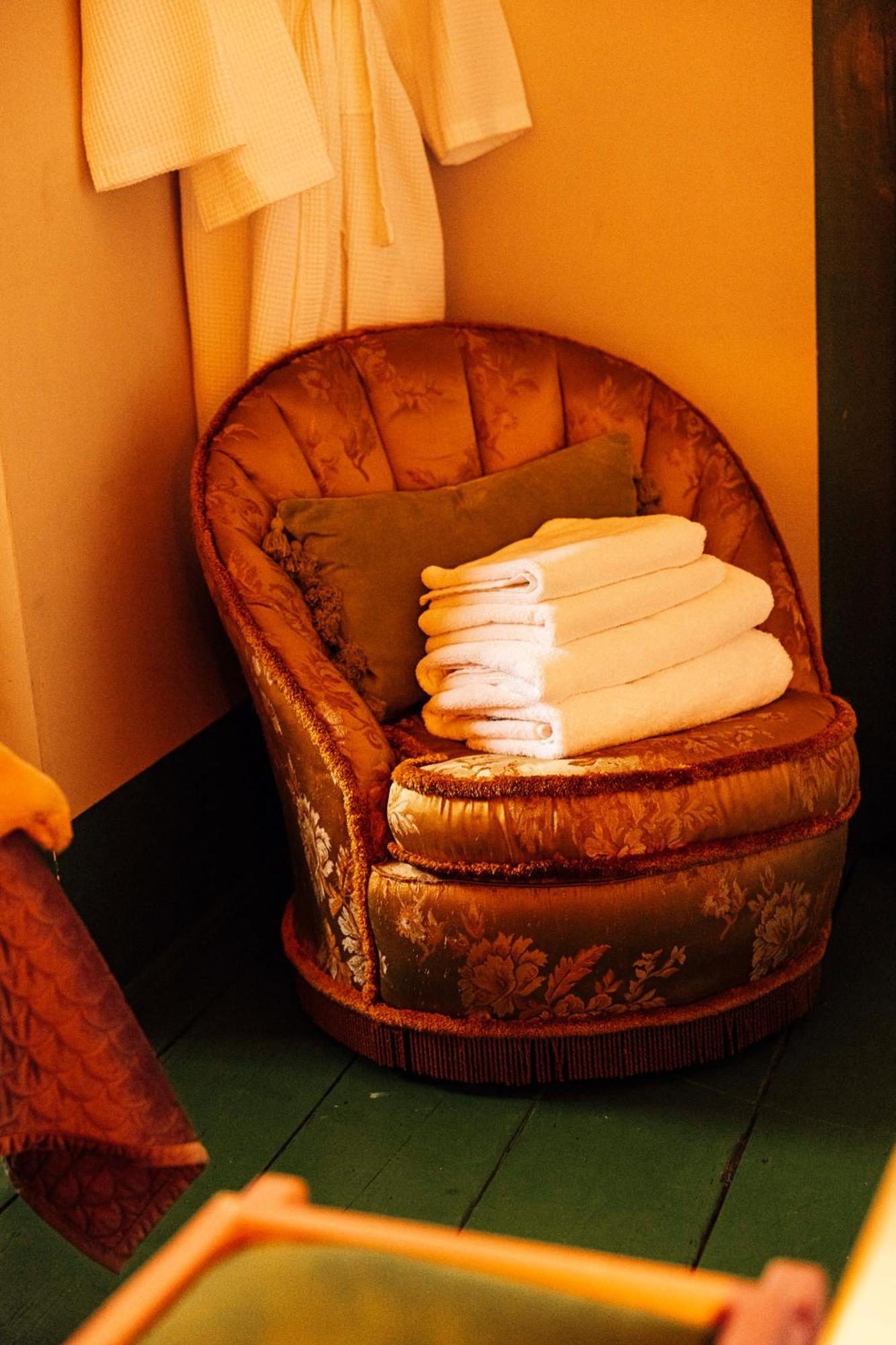 The George & Heart House Hotel Margate Bagian luar foto